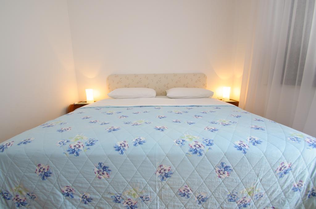 Hella Apartments Trogir Phòng bức ảnh