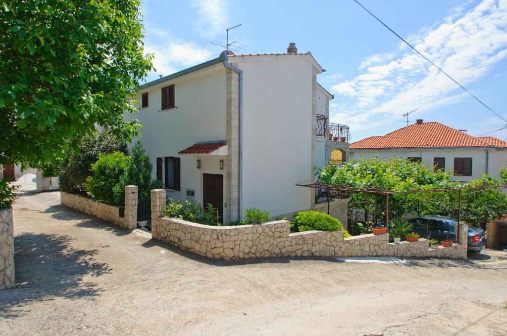 Hella Apartments Trogir Ngoại thất bức ảnh
