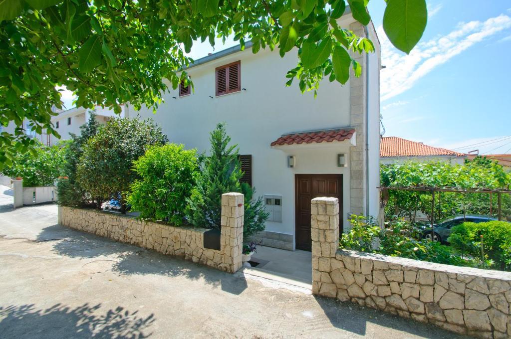 Hella Apartments Trogir Ngoại thất bức ảnh