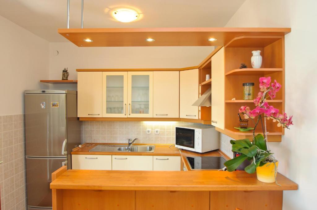 Hella Apartments Trogir Ngoại thất bức ảnh