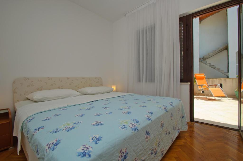 Hella Apartments Trogir Ngoại thất bức ảnh