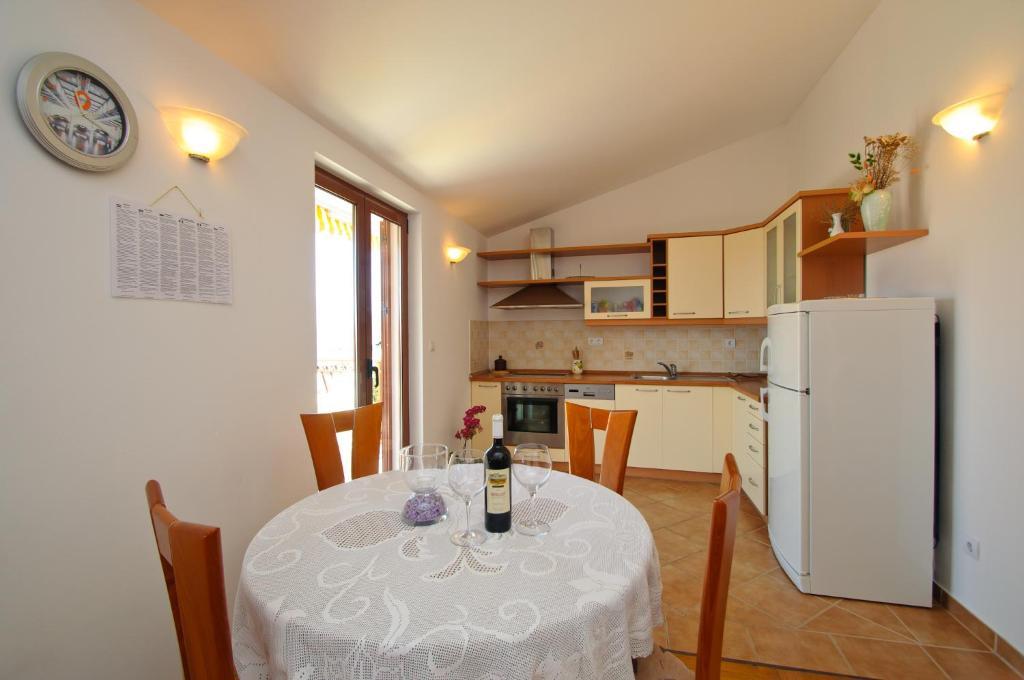 Hella Apartments Trogir Ngoại thất bức ảnh