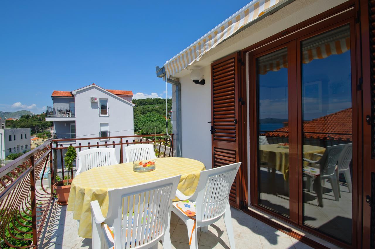 Hella Apartments Trogir Ngoại thất bức ảnh